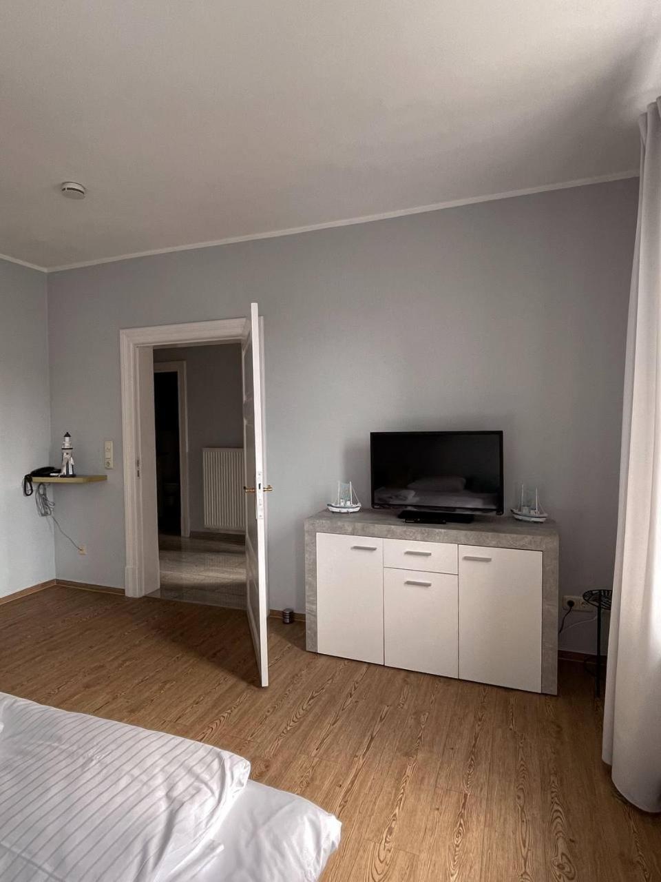 Villa Seebach บอลเทินฮาเกิน ภายนอก รูปภาพ